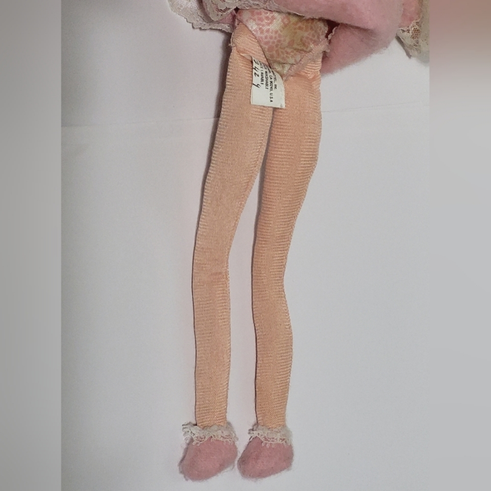 Vintage 1993 Bedtime Barbie - Picture 7 of 8